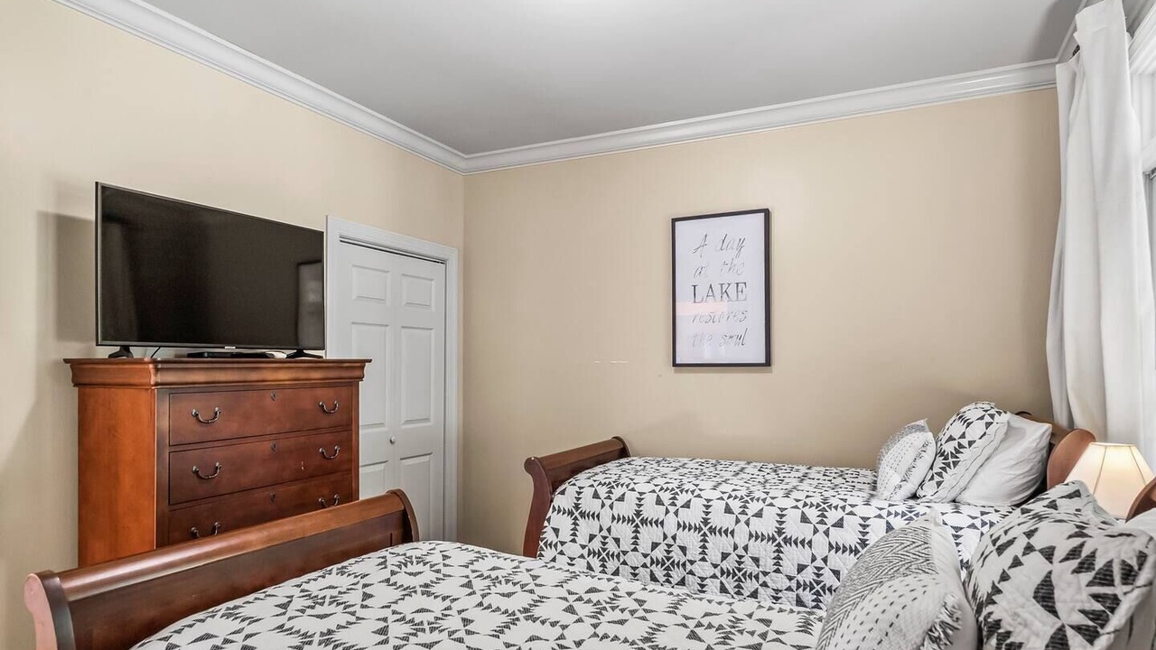 Photo of Bedroom in Nebo