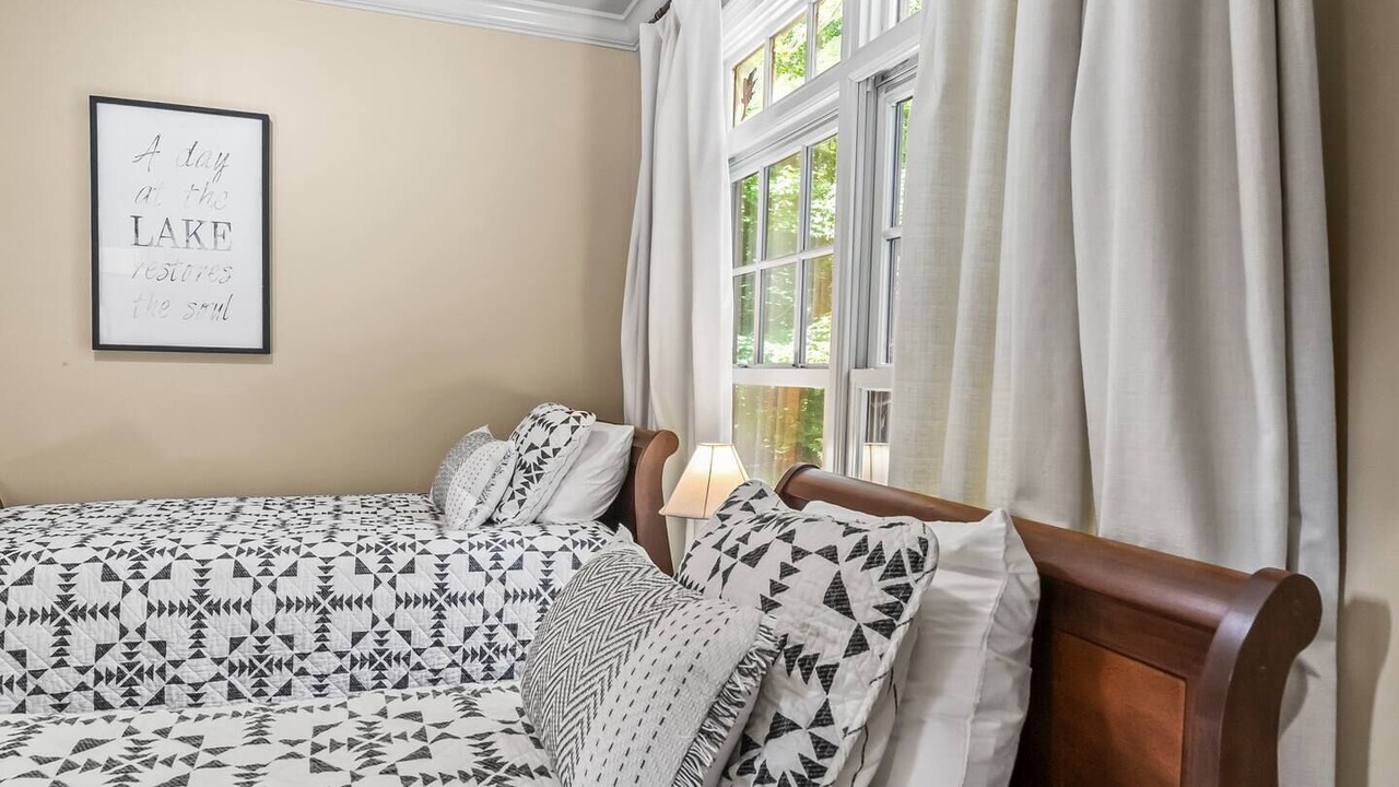 Photo of Bedroom in Nebo