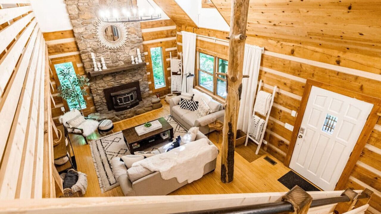 Photo of Livingroom in Asheville