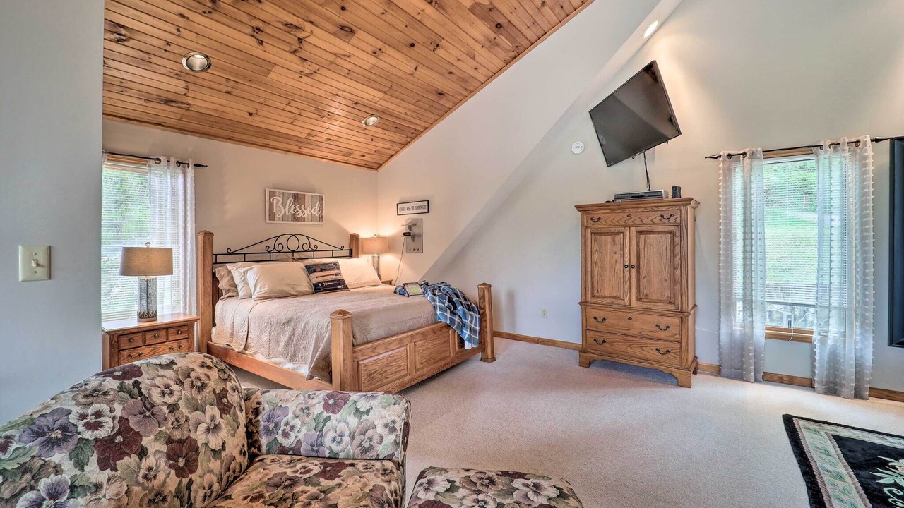 Photo of Bedroom in Butler