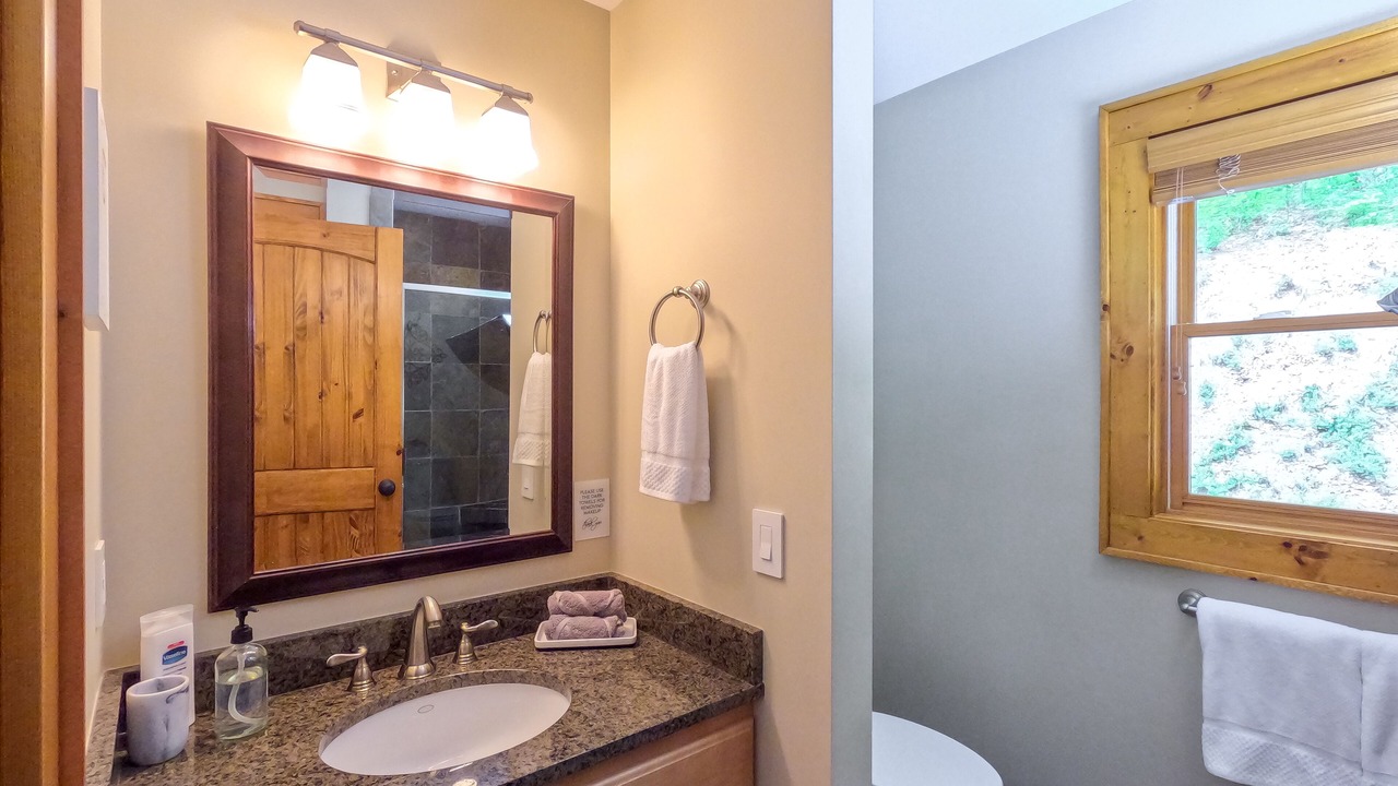 Photo of Bathroom in Dillard