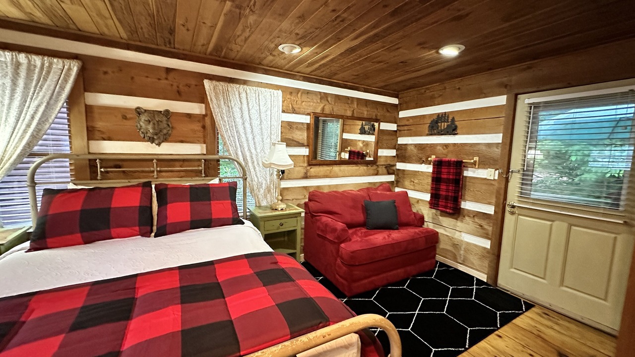 Photo of Bedroom in Blowing Rock