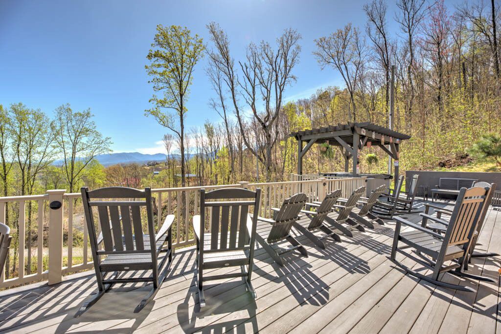 Photo of Patio Balcony in Chalet Village North