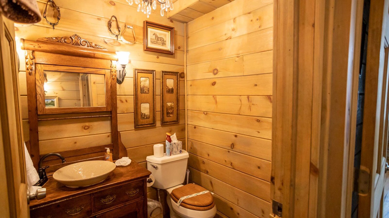 Photo of Bathroom in Tynecastle
