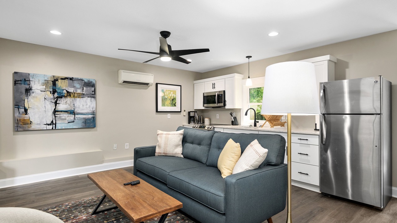 Photo of Livingroom in Woodfin