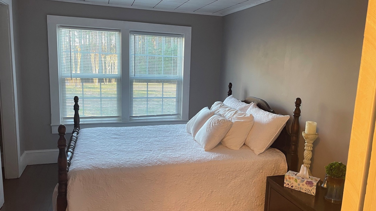 Photo of Bedroom in Mill Spring