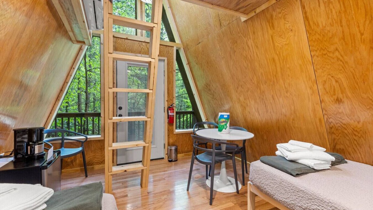 Photo of Bedroom in Pine Ridge