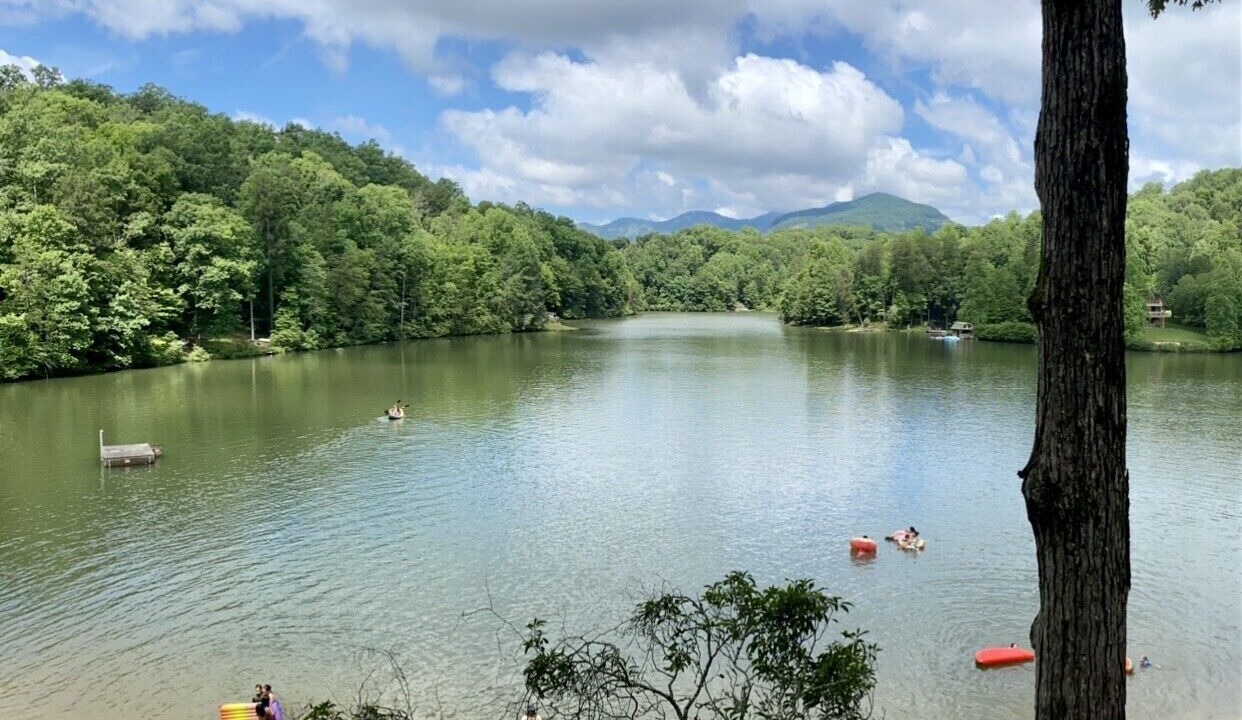 Photo of Outdoor in Lake Lure
