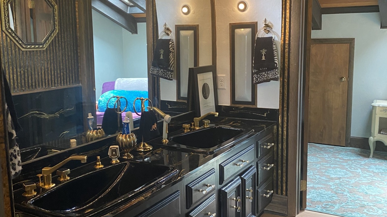 Photo of Bathroom in Gormania