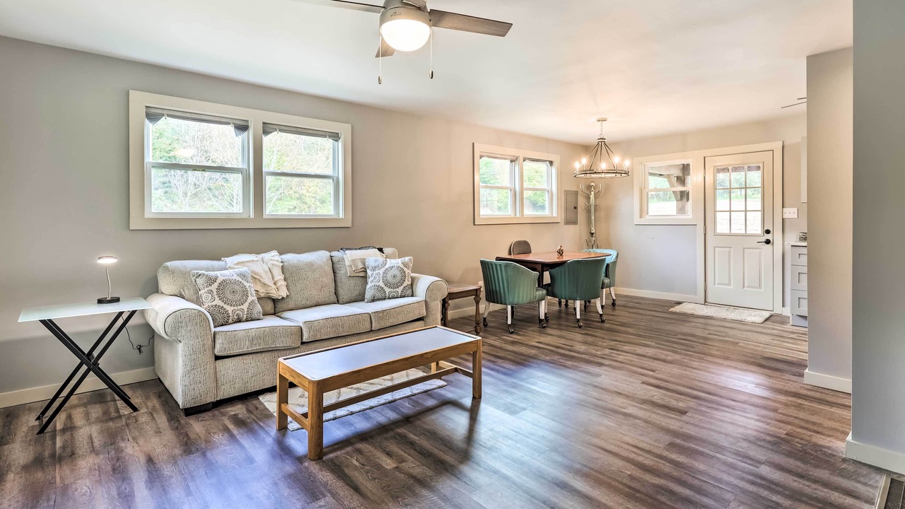 Photo of Bedroom in Frank