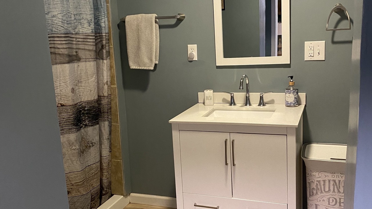 Photo of Bathroom in Delbarton