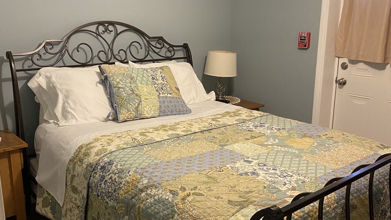 Photo of Bedroom in Delbarton
