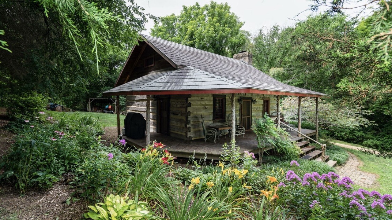 Photo of Outdoor in Limestone