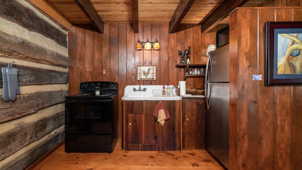 Photo of Kitchen in Limestone