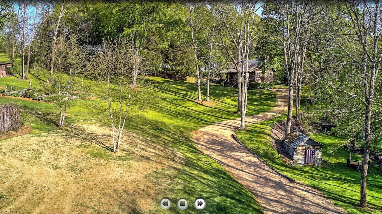 Photo of Outdoor in Limestone