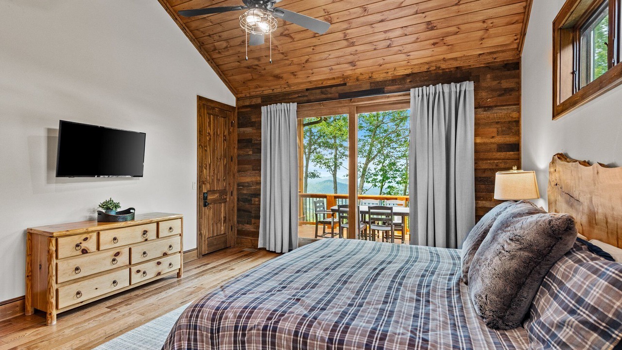 Photo of Bedroom in Banner Elk