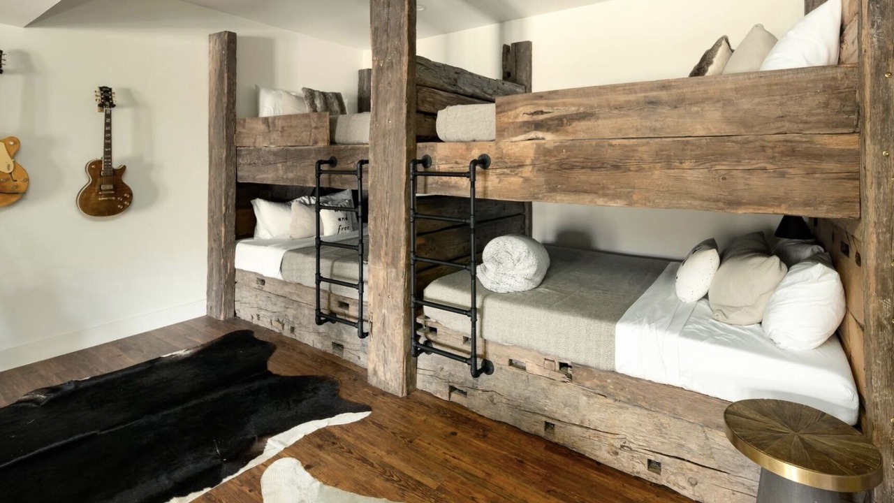 Photo of Bedroom in Fairview