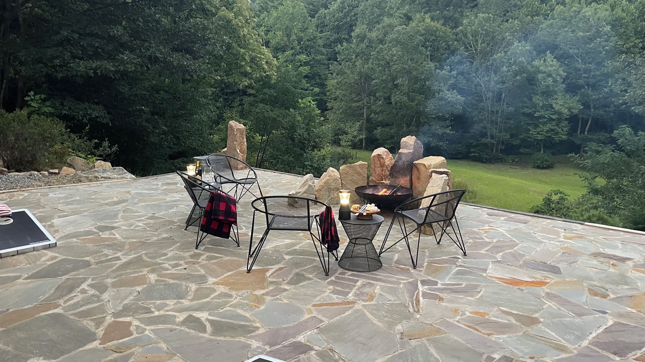 Photo of Outdoor in Fairview