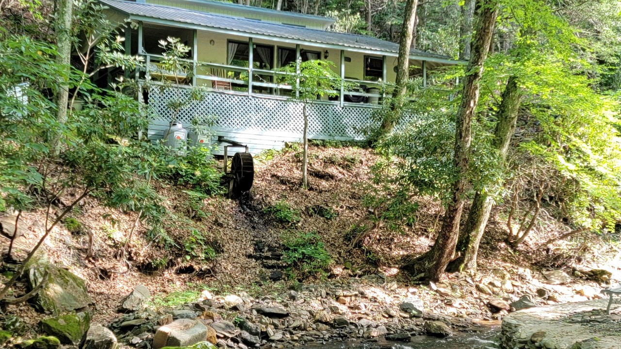 Photo of Others in Boone