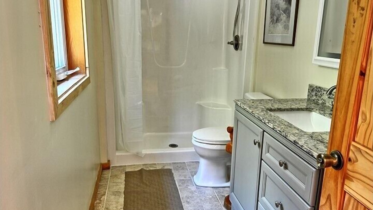Photo of Bathroom in West Jefferson