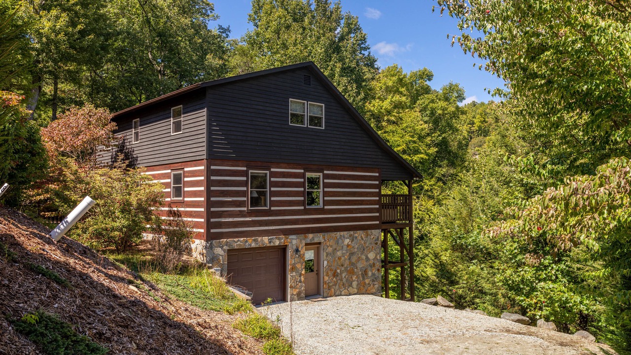 Photo of Outdoor in Boone