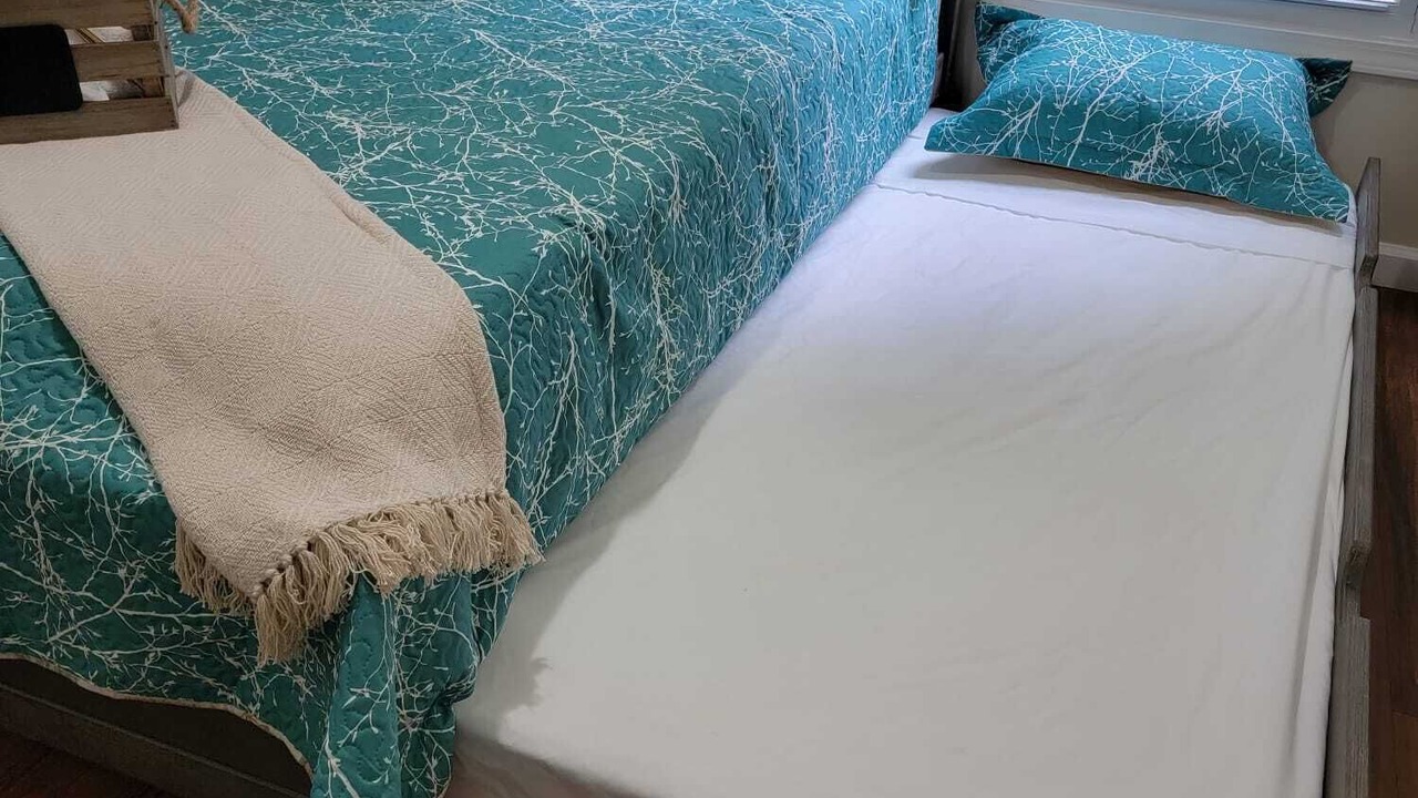 Photo of Bedroom in Woodfin