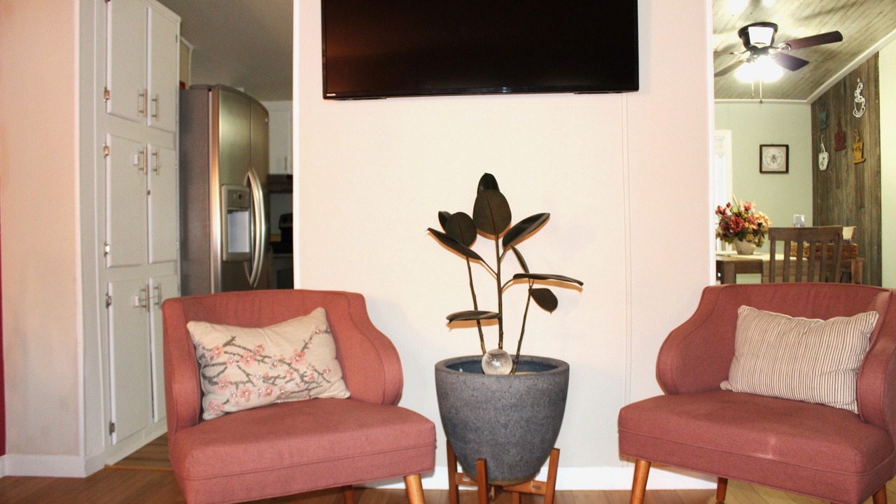 Photo of Livingroom in Woodfin