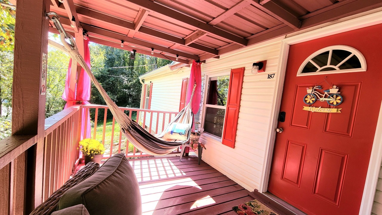 Photo of Outdoor in Woodfin