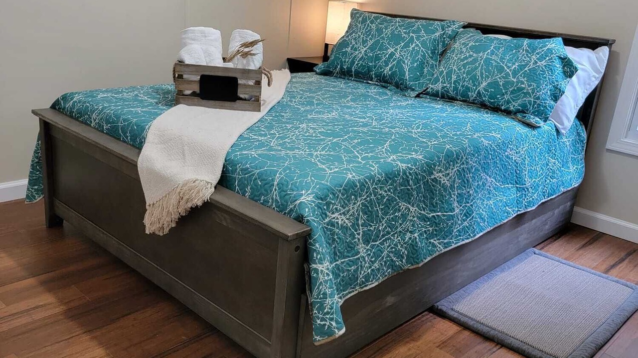Photo of Bedroom in Woodfin