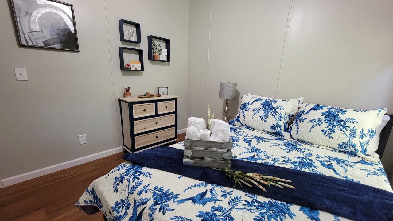 Photo of Bedroom in Woodfin