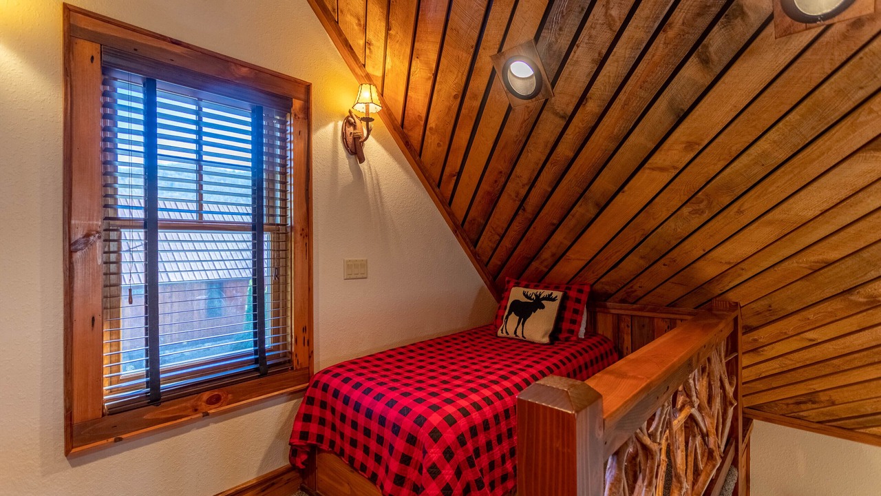 Photo of Bedroom in Elk Park