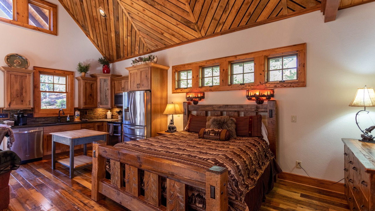 Photo of Bedroom in Elk Park