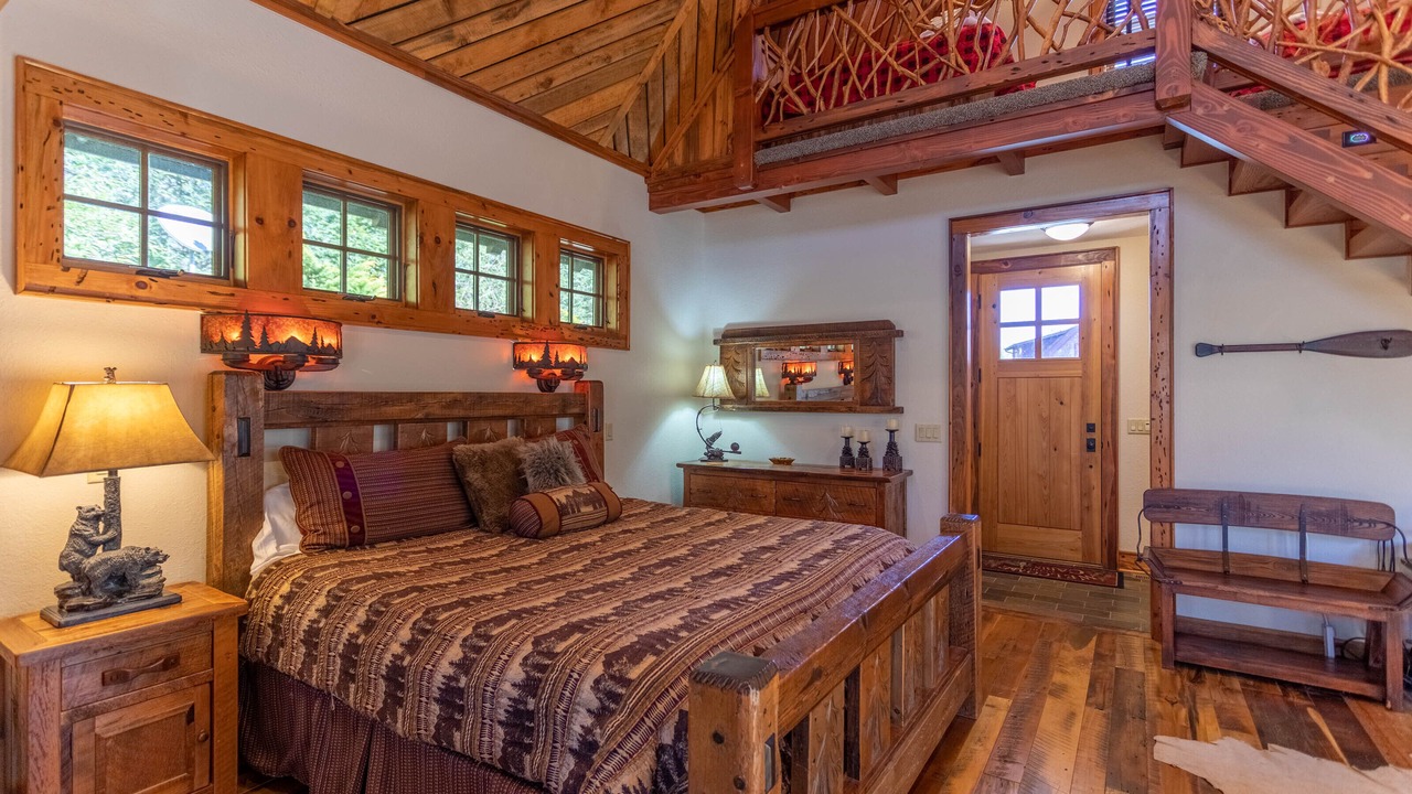 Photo of Bedroom in Elk Park