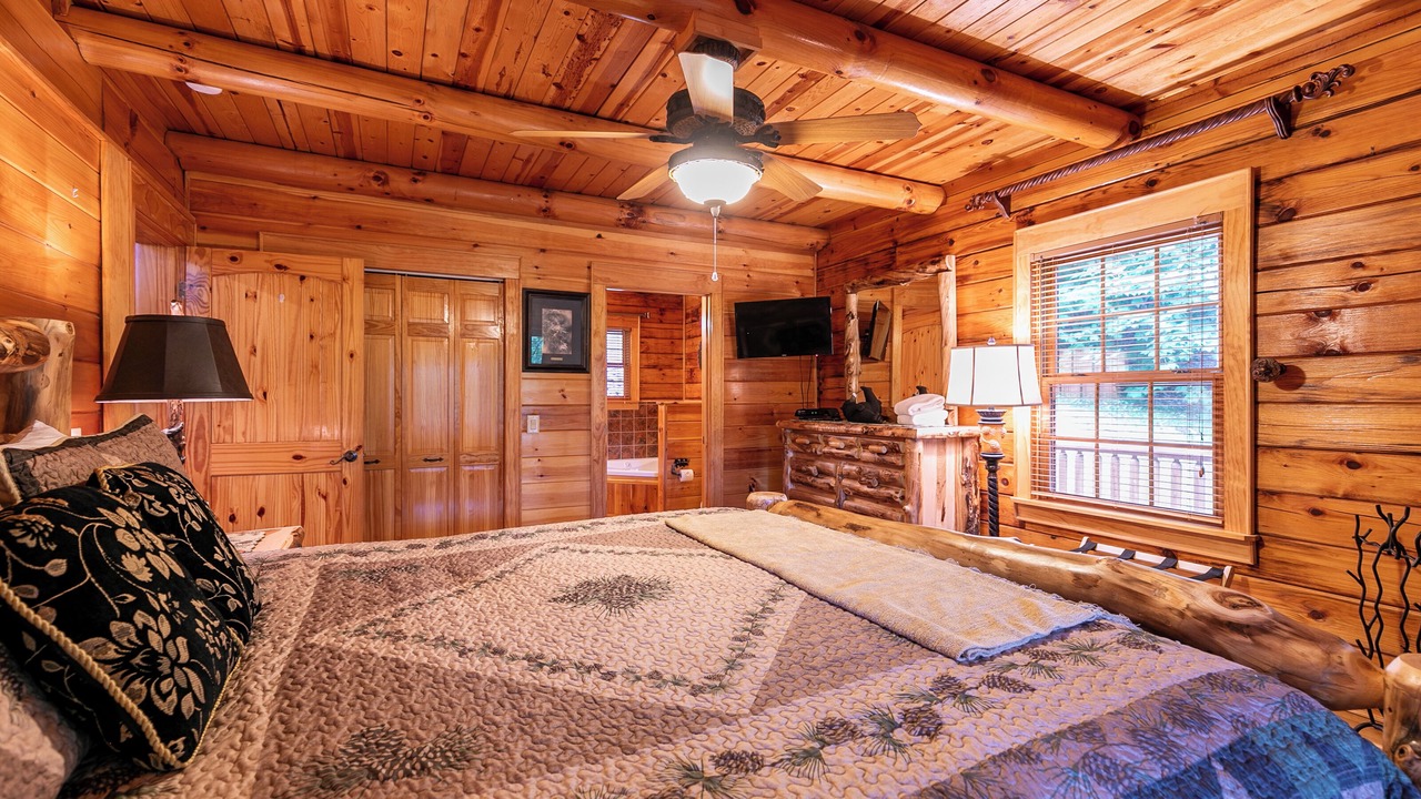 Photo of Bedroom in Banner Elk