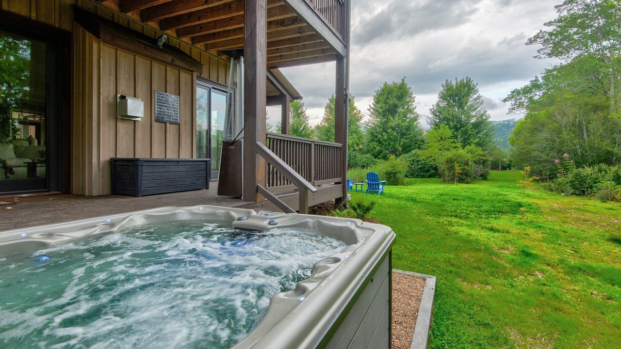 Photo of Patio Balcony in Banner Elk