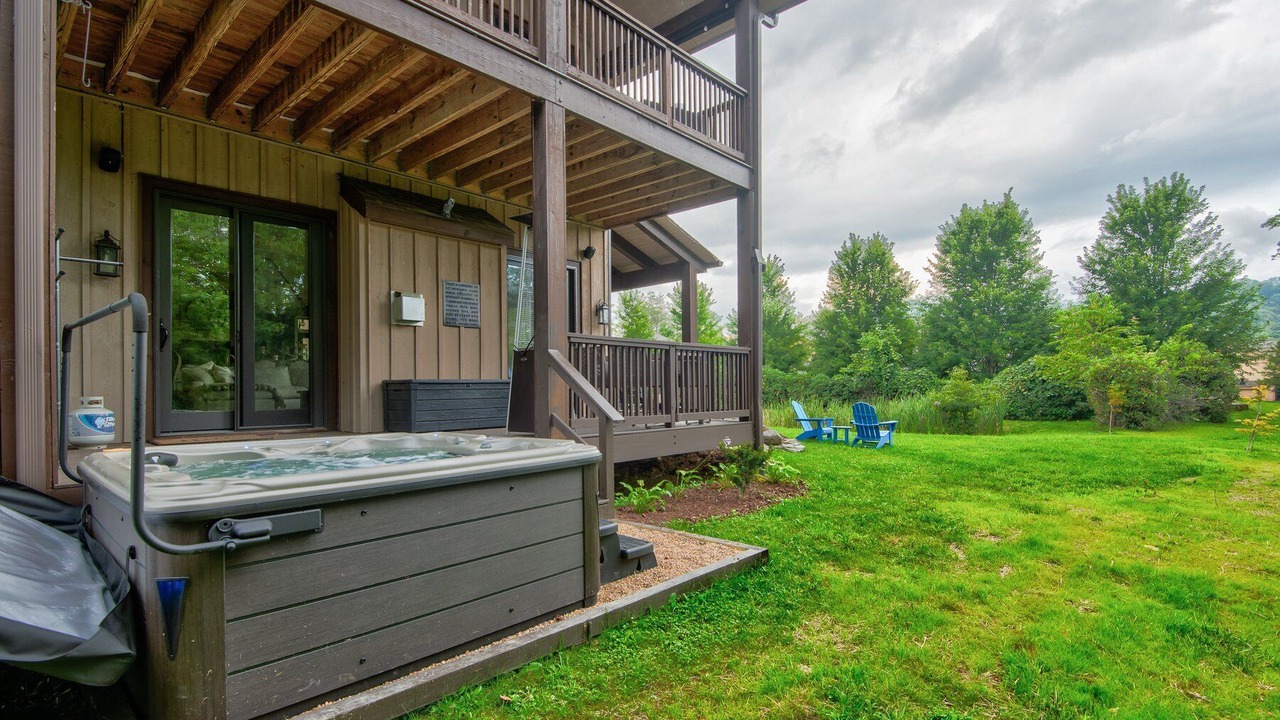 Photo of Patio Balcony in Banner Elk