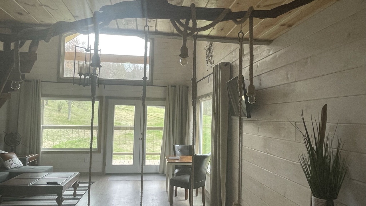 Photo of Livingroom in Weston