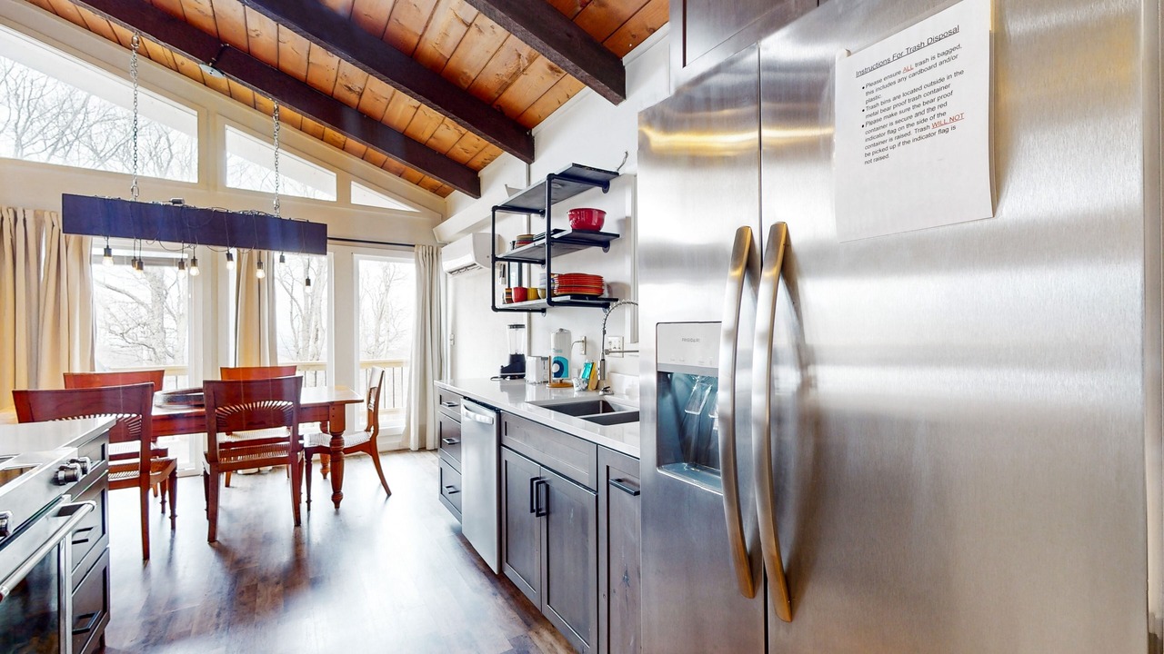 Photo of Kitchen in Beech Mountain