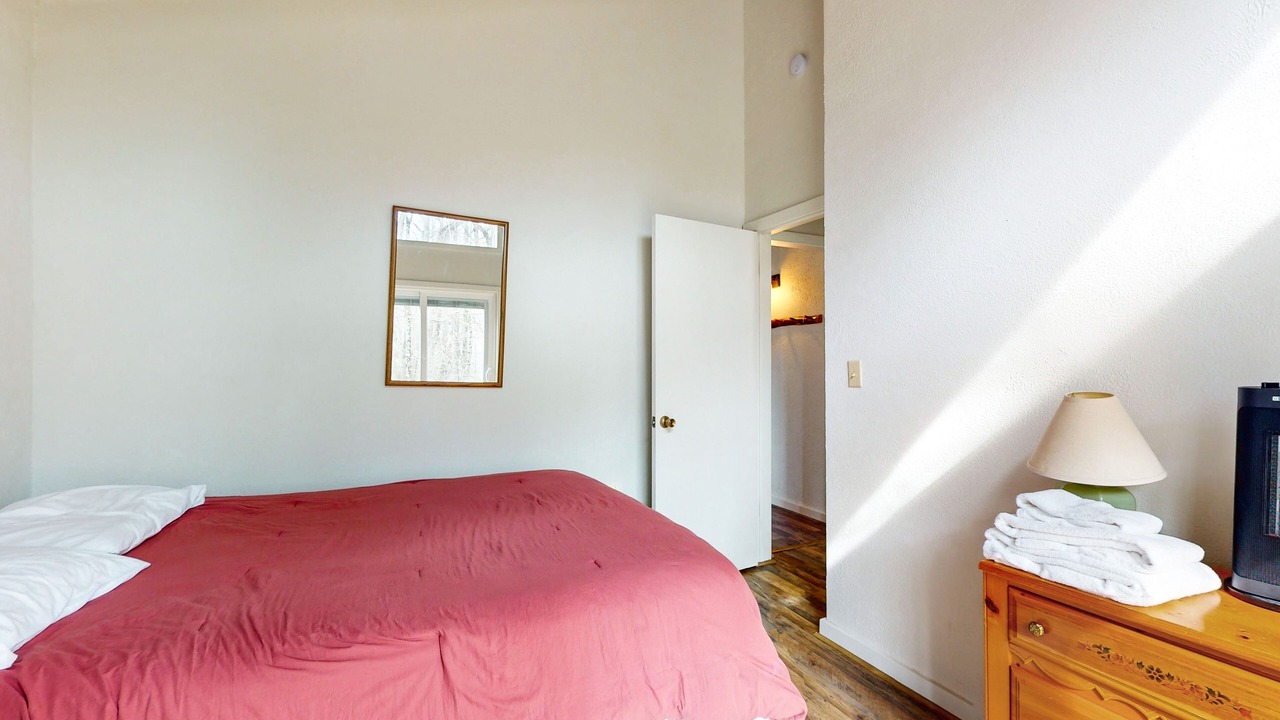 Photo of Bedroom in Beech Mountain