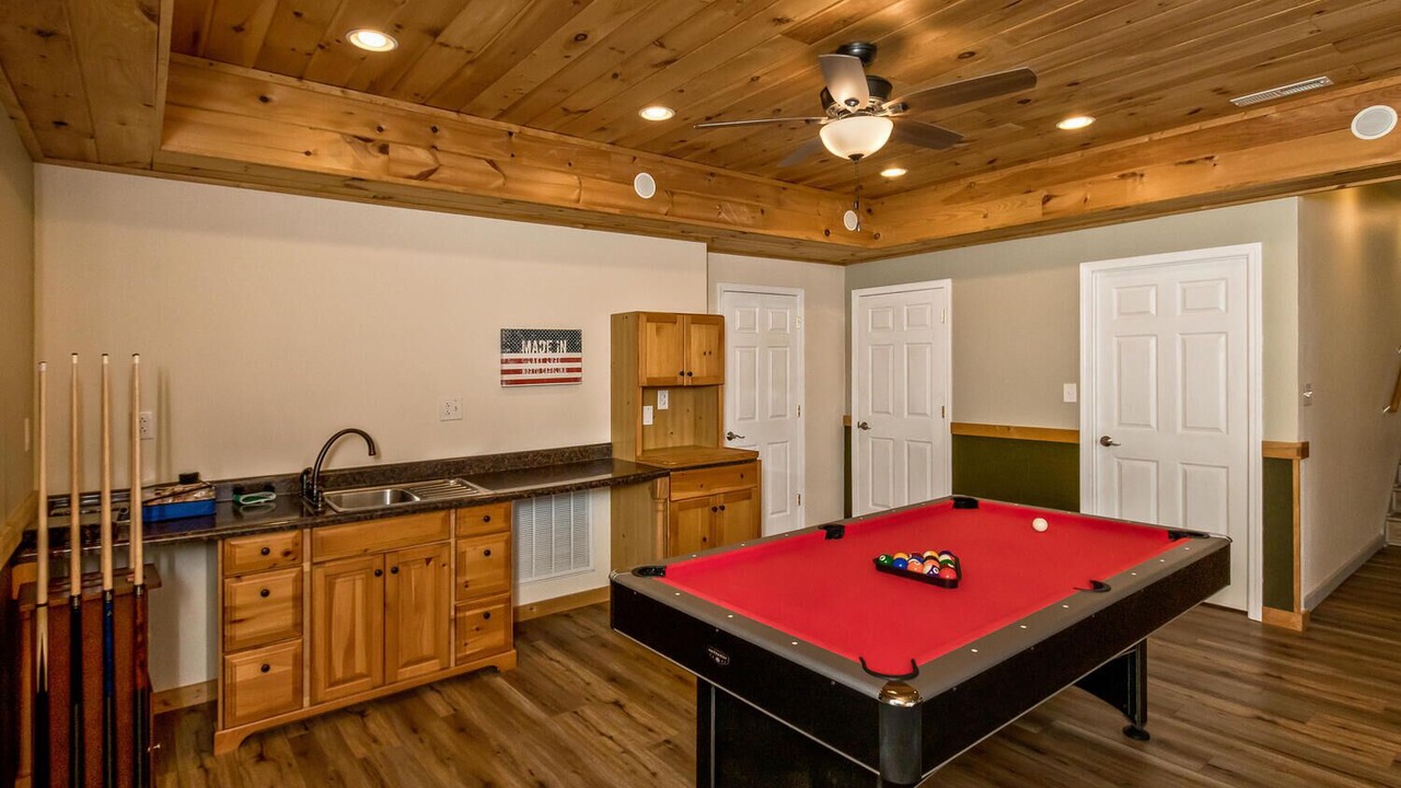 Photo of Bedroom in Lake Lure