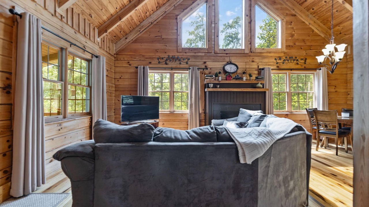 Photo of Livingroom in Stanton