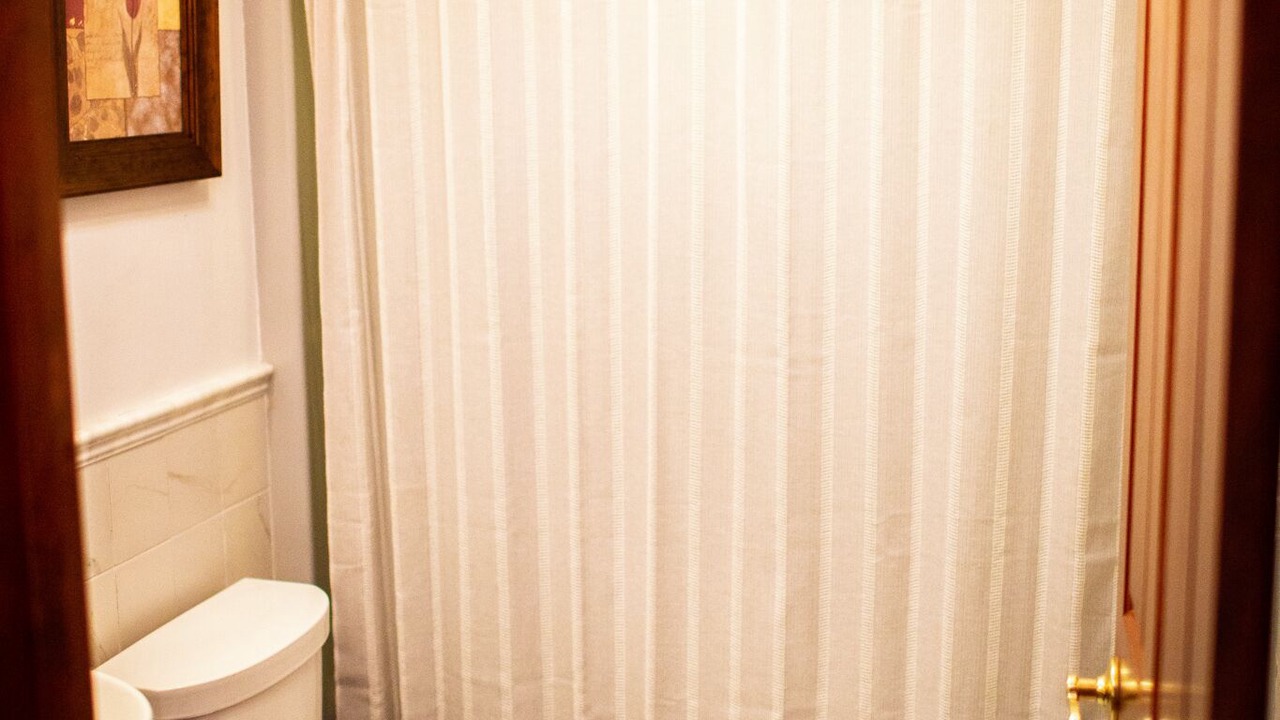 Photo of Bathroom in Williamstown