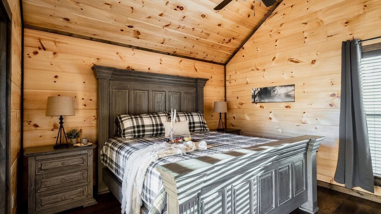 Photo of Bedroom in Chalet Village North