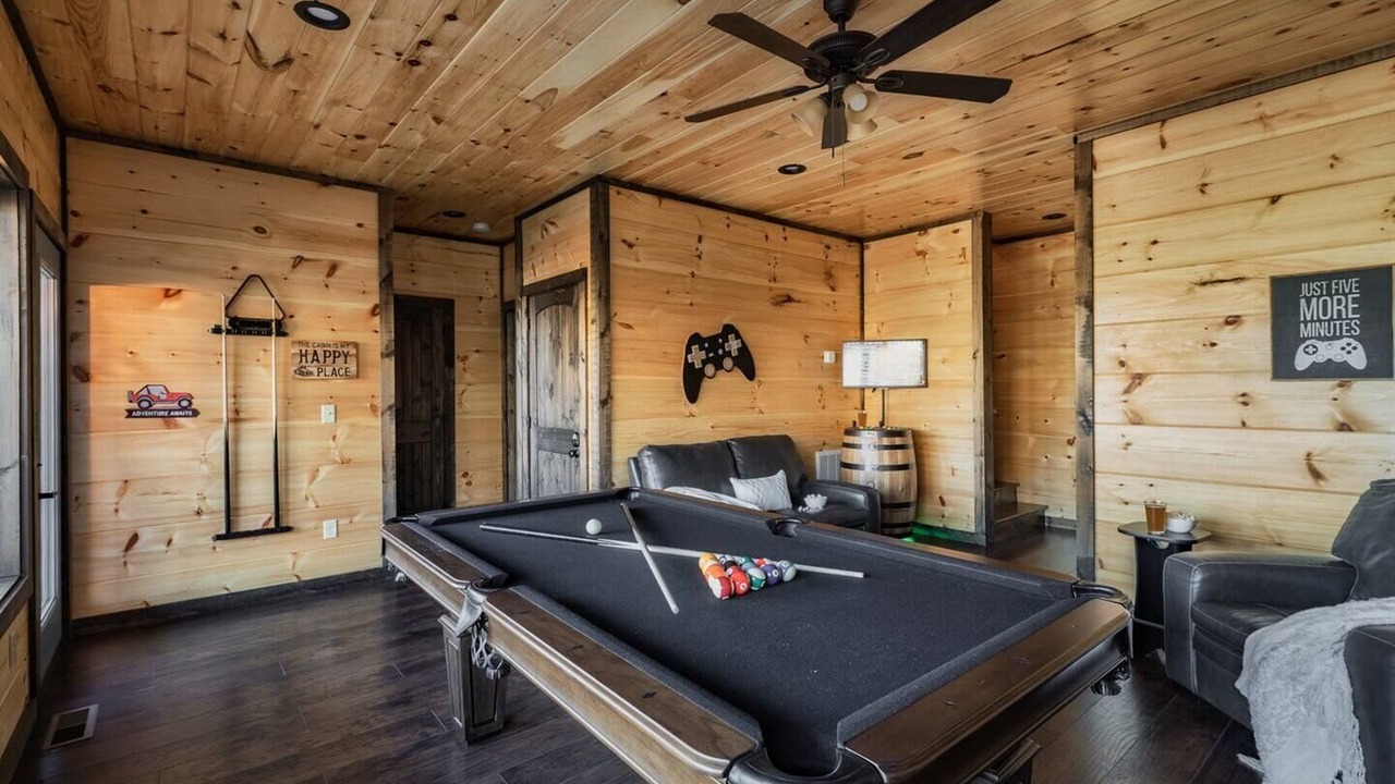 Photo of Bedroom in Chalet Village North