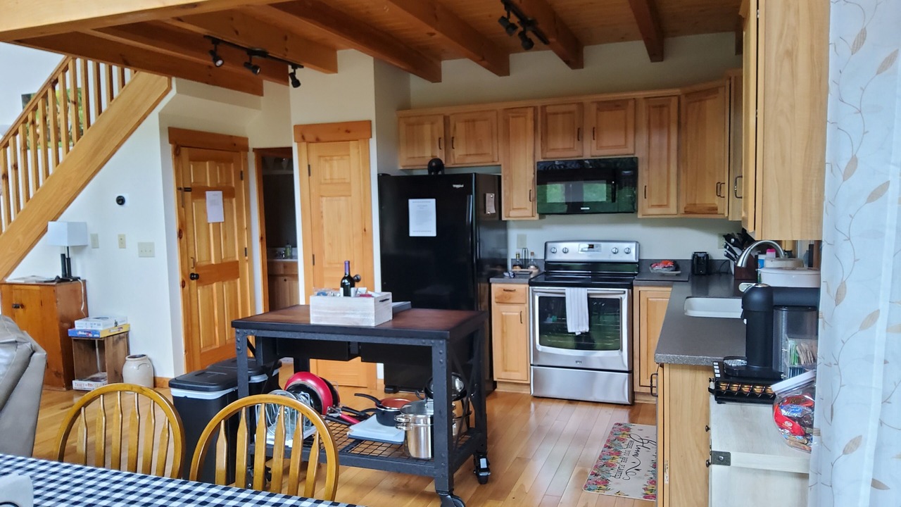 Photo of Kitchen in Vein Mountain