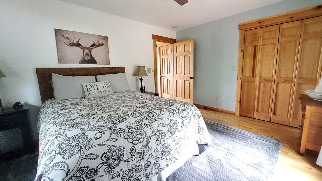 Photo of Bedroom in Vein Mountain