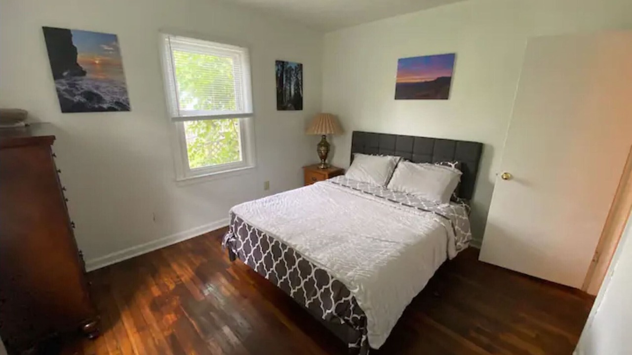 Photo of Bedroom in Lexington