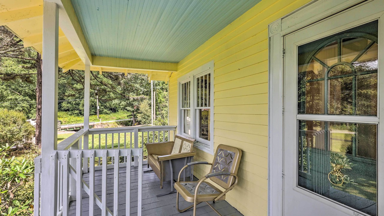 Photo of Outdoor in Bakersville
