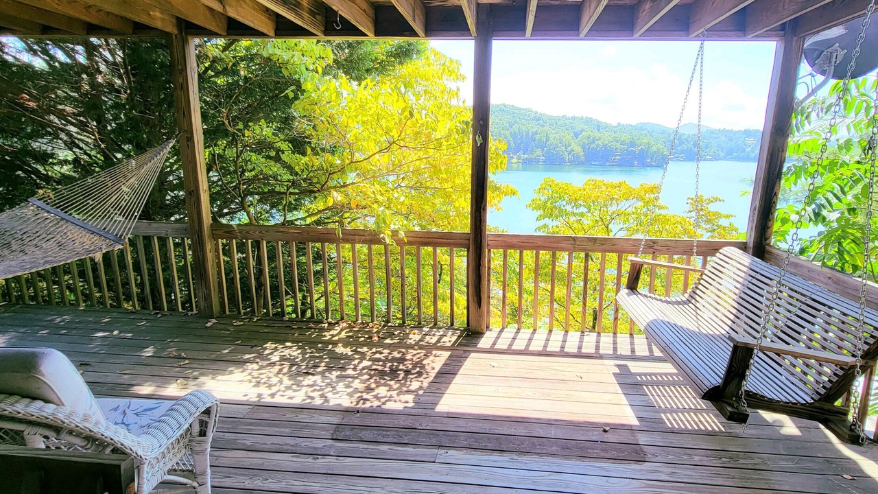 Photo of Patio Balcony in Tuxedo