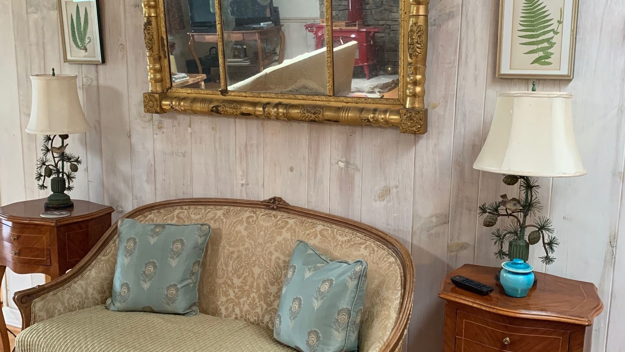 Photo of Livingroom in Tuxedo